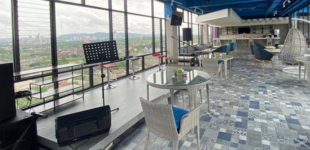 The Zuri Baturaja Otel Baturaja  Dış mekan fotoğraf