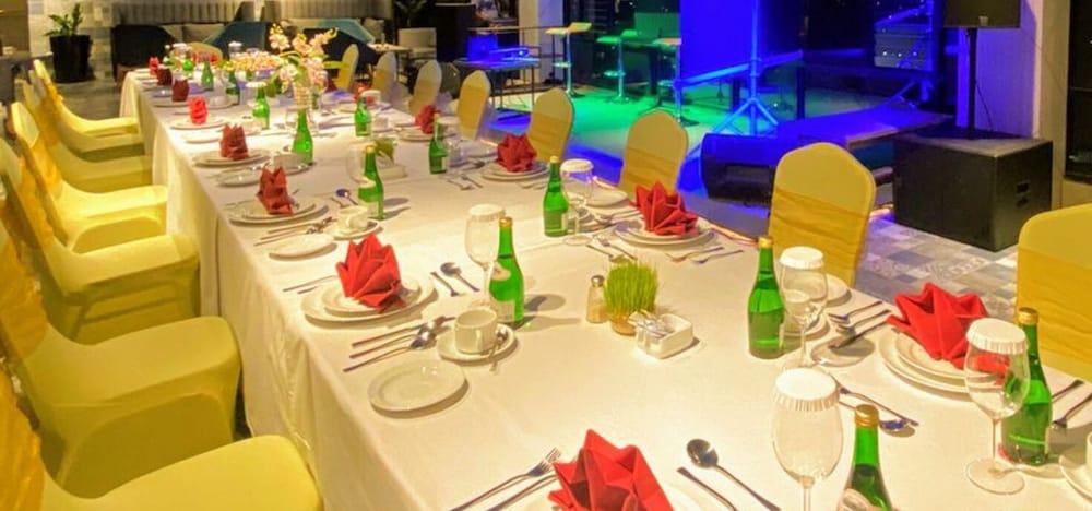 The Zuri Baturaja Otel Baturaja  Dış mekan fotoğraf